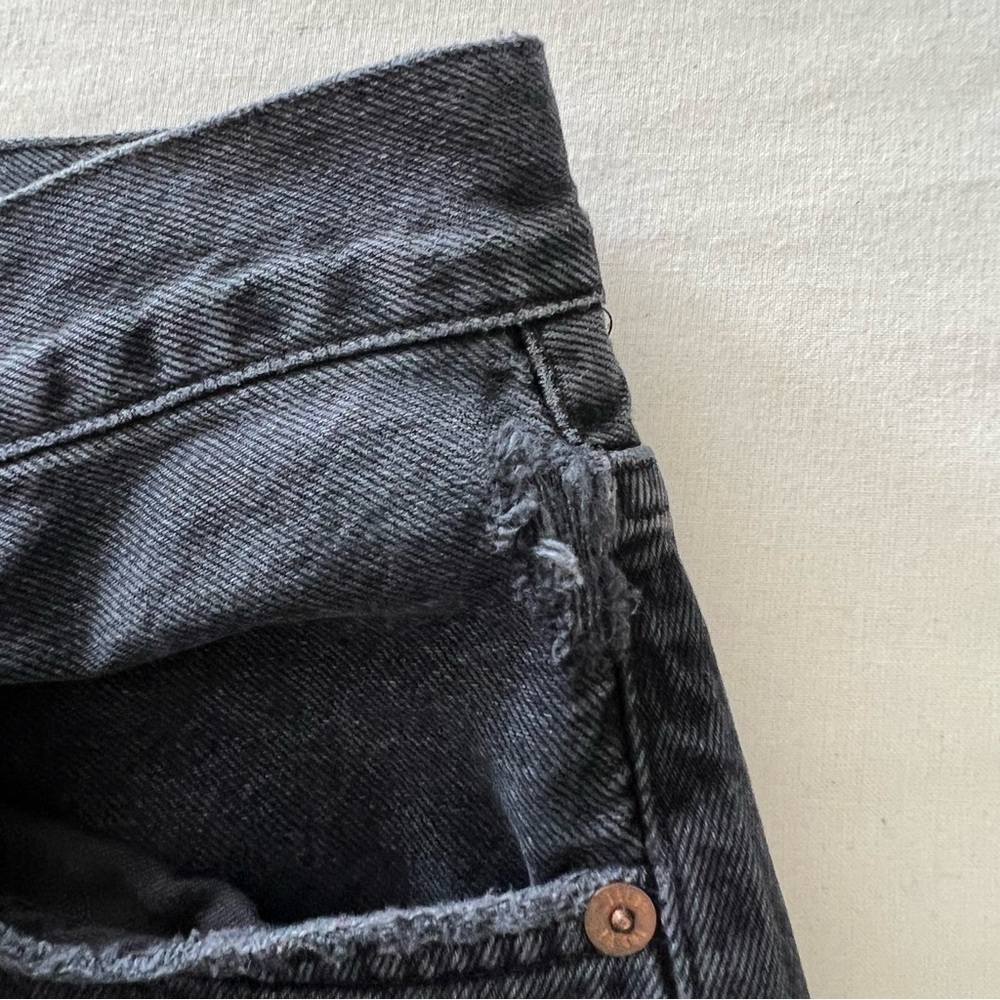 Agolde Riley Jeans in Contraband - Picture 9 of 16